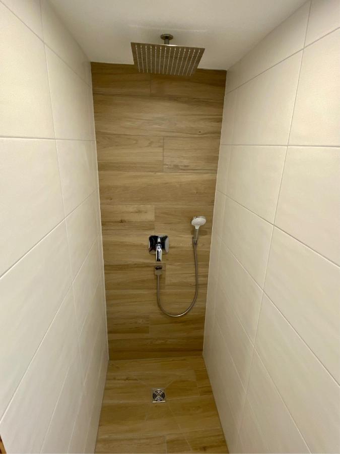 Apartment Weisweil