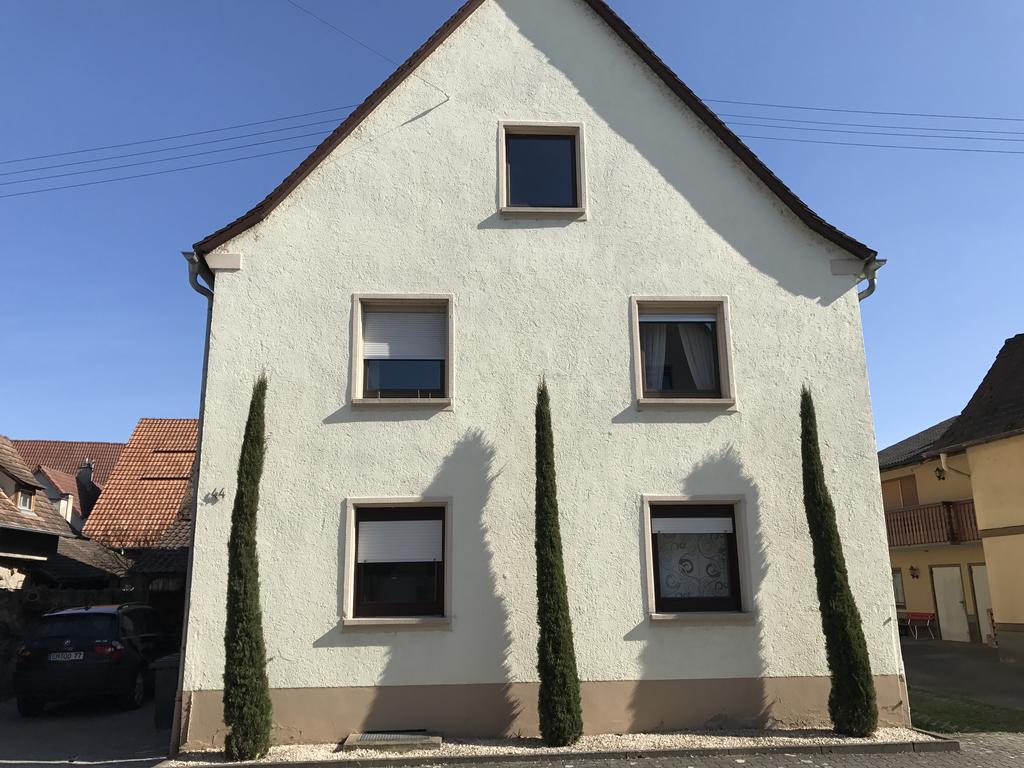 Apartment Weisweil *