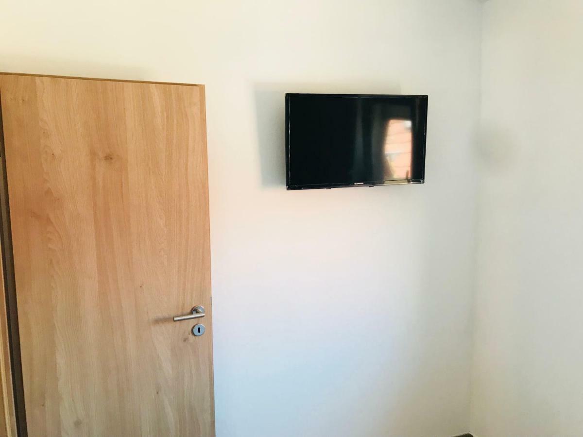 Apartment Weisweil *